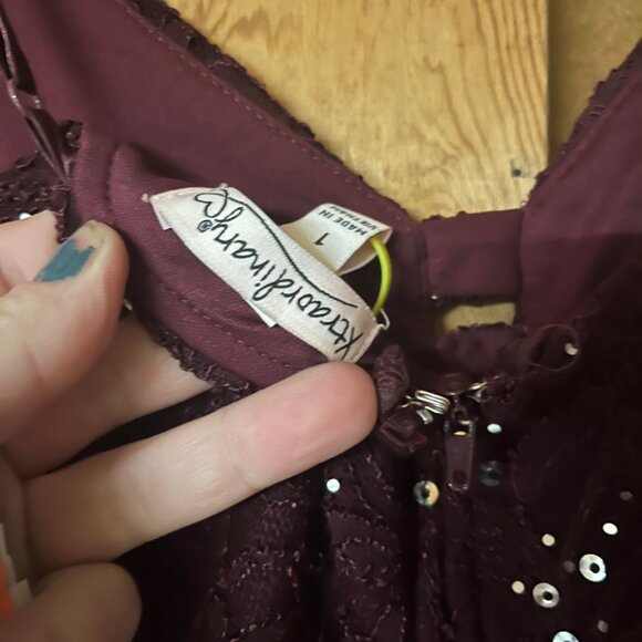 Burgundy sequins formal minidress with shoulder straps - Picture 3 of 3